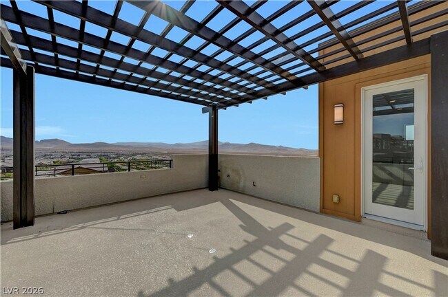 Building Photo - 3348 Esker Rdg Ave