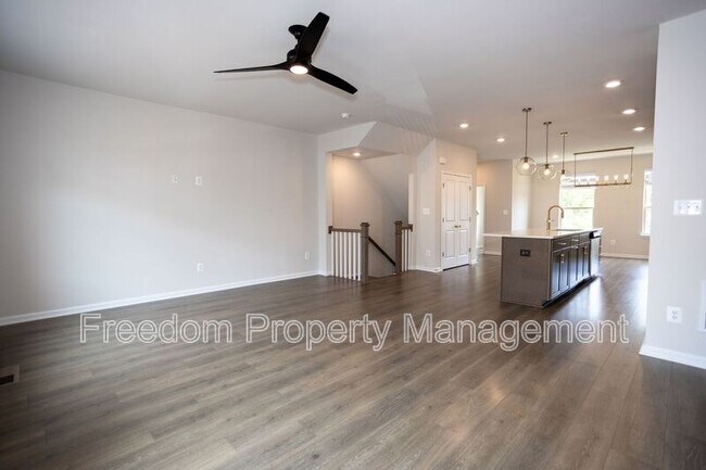 Building Photo - 9365 Barnes Lp