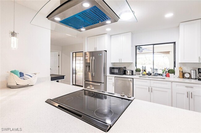 Building Photo - 176 N Waterway Dr NW