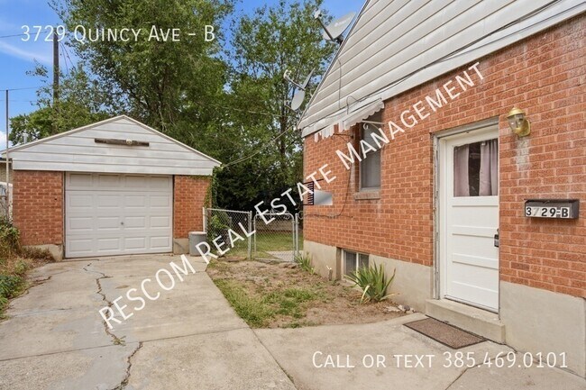 Building Photo - 3729 Quincy Ave