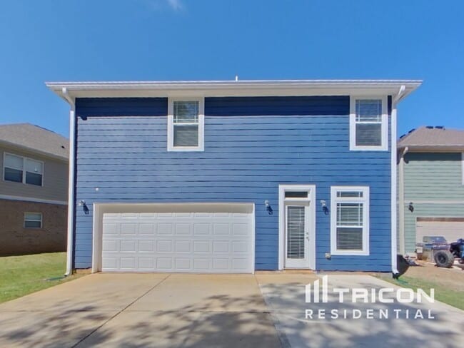 Building Photo - 232 Daisy Cir