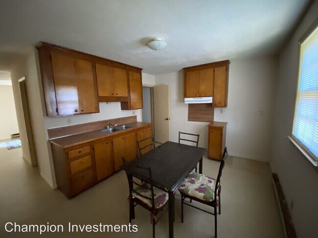 Building Photo - 2 br, 1 bath House - 709 A LeGrand Street