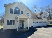 Building Photo - 1055 Bruynswick Rd