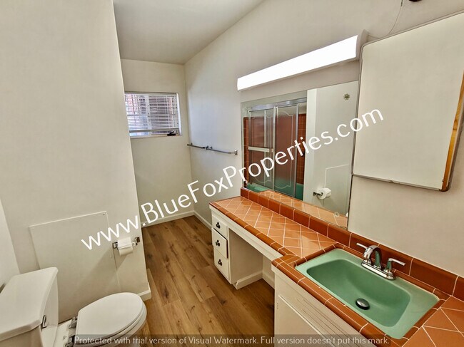 Building Photo - 5755 E 6th St