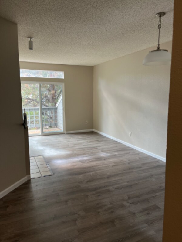 Building Photo - 7412 Singing Hills Dr