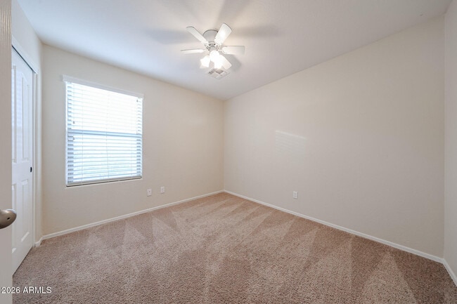 Building Photo - 9043 W Fullam St