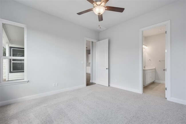 Building Photo - 112 Revere Dr