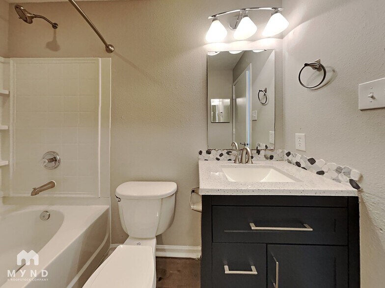 Building Photo - 6141 Salamander Run Ln