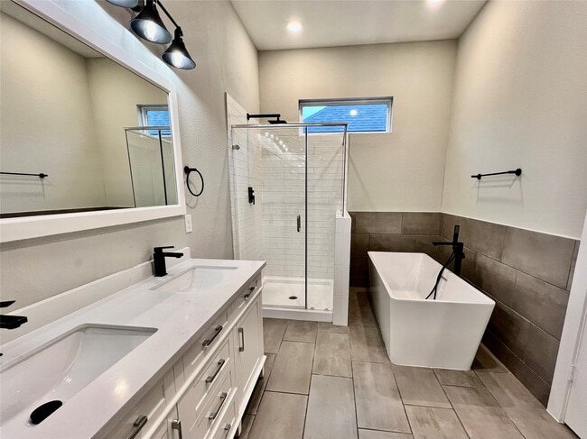 Building Photo - 6712 Parker Oaks Ln