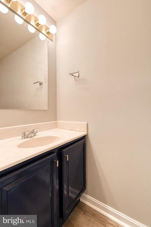 Building Photo - 1193 Bayview Vista