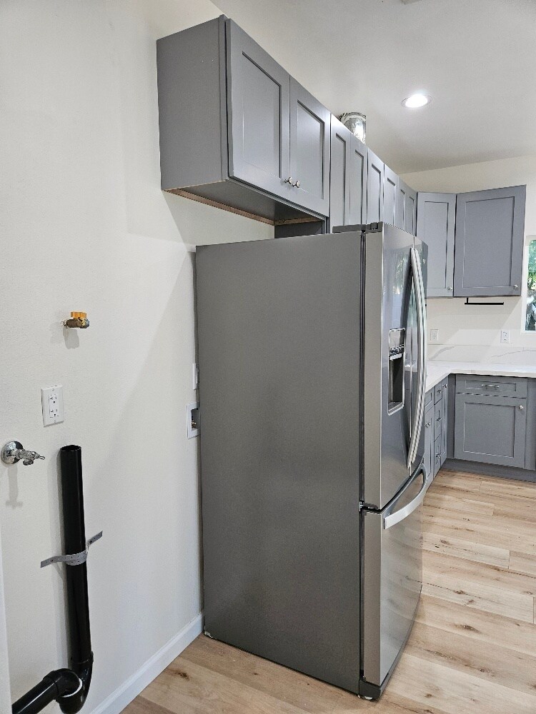 Building Photo - 1506 W Anahurst Pl