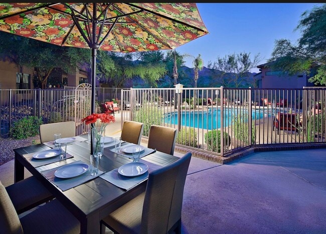 Building Photo - Furnished Modern Living at The Greens