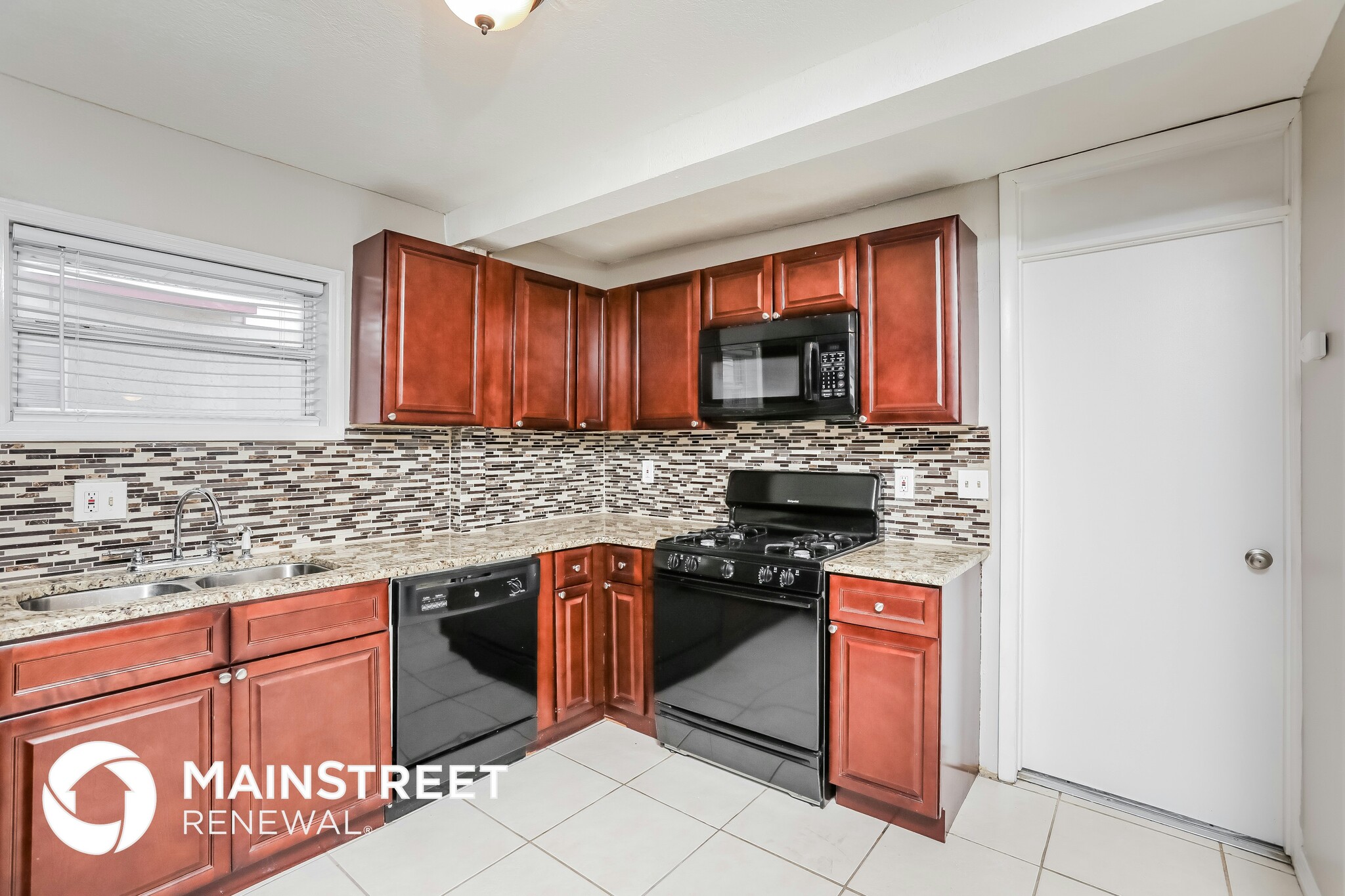 Building Photo - 228 Bitterwood St