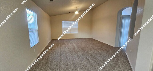 Building Photo - 3100 Shady Spring Dr SW