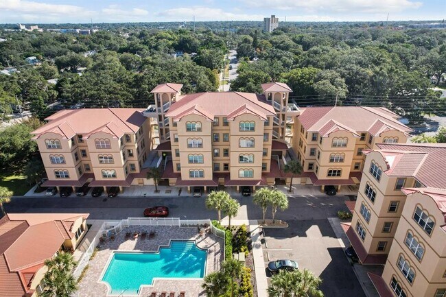 Building Photo - 630 Wells Ct