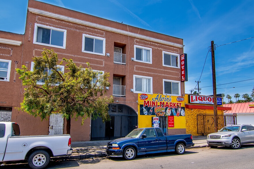 Primary Photo - South Park Place Apartments