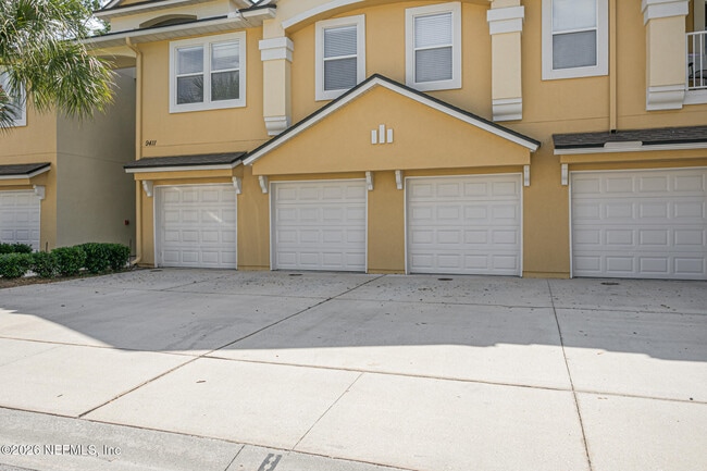 Building Photo - 9411 Osprey Branch Trail