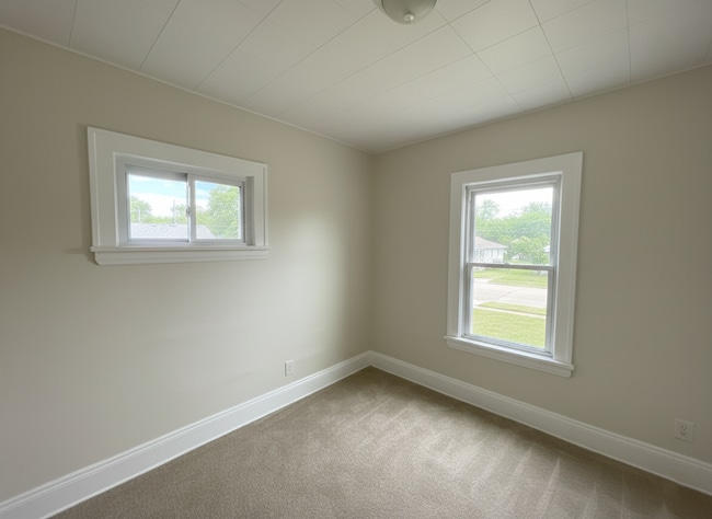 Building Photo - 9604 Park Heights Ave