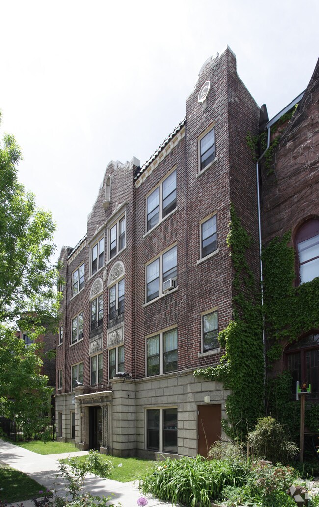 Building Photo - 5006 S Blackstone Ave