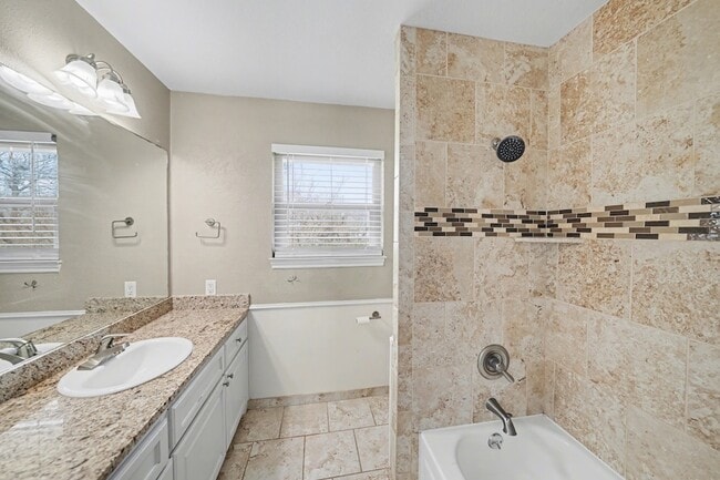 Building Photo - 6925 Calender Rd