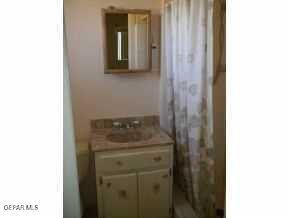Building Photo - 9632 Montwood Dr