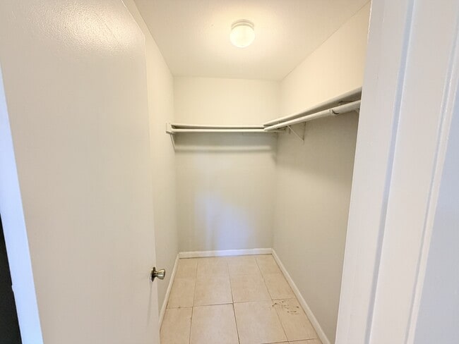 Building Photo - 4005 NW 87th Ave