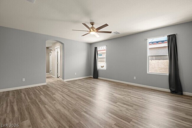 Building Photo - 10597 Aphrodite St