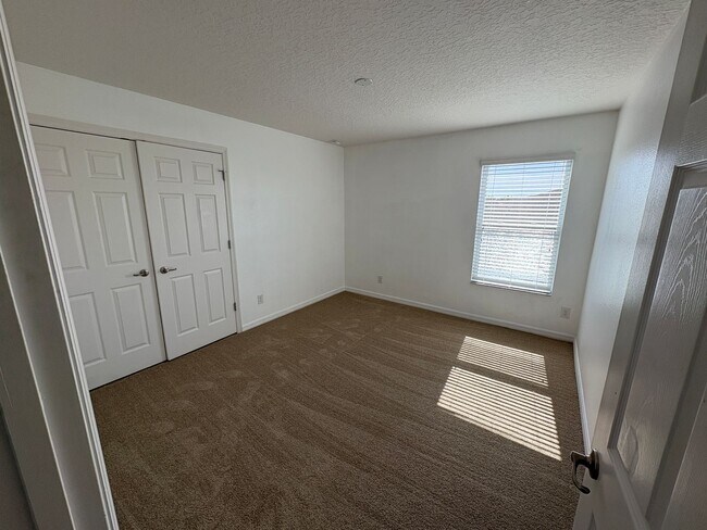 Building Photo - LARGE// Brand New 4/3.5 Bedroom Home in Breckenridge// APOPKA!!!