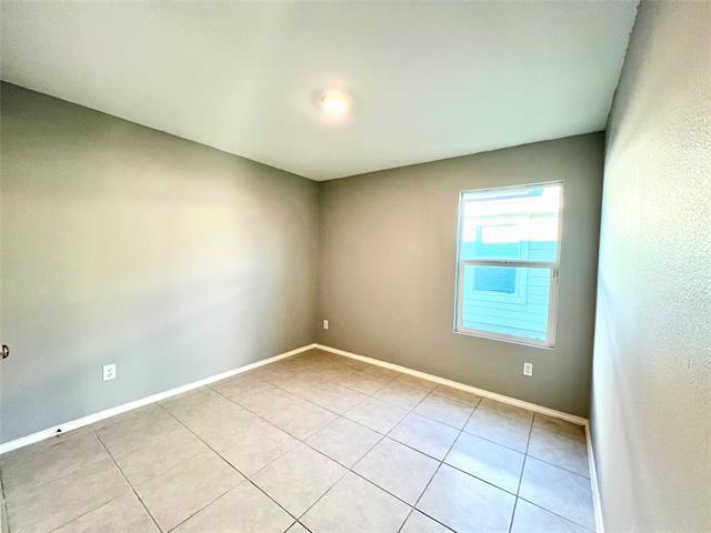 Building Photo - 5711 Bristle Leaf Dr