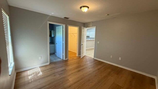 Building Photo - 4442 29th St SW