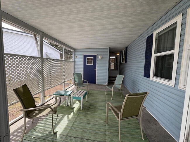 Building Photo - 616 Klickety Klak Ln