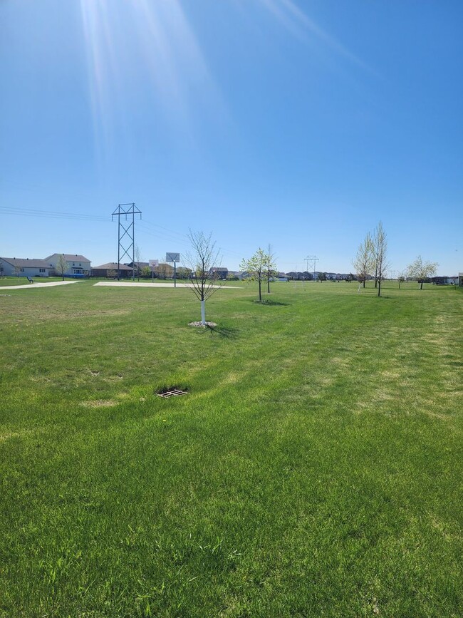 Building Photo - Valley View Townhomes