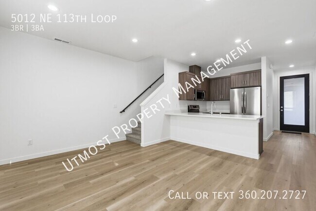 Building Photo - 5012 NE 113th Lp