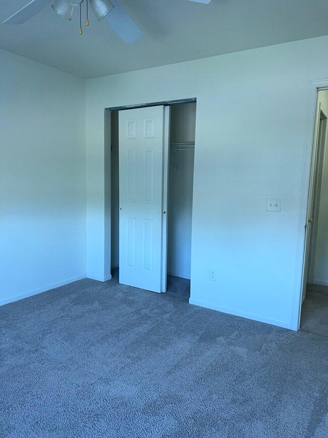 Building Photo - 2303 E 27th Terrace