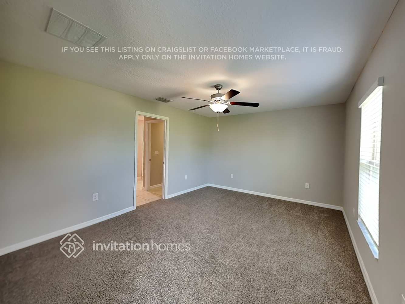 Building Photo - 15527 Miller Creek Dr