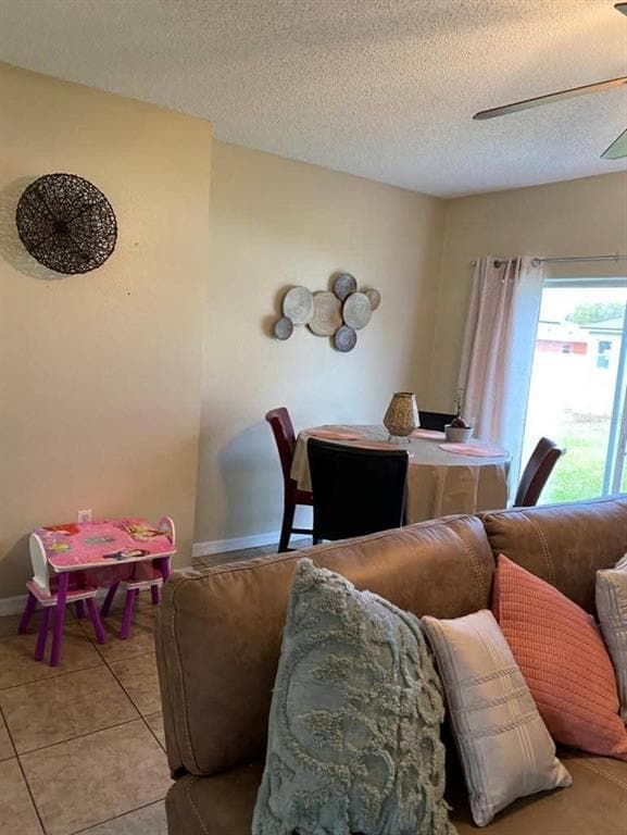 Building Photo - 611 Linnet Ct