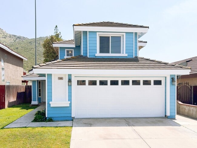 Building Photo - 15965 Peach Tree Ln