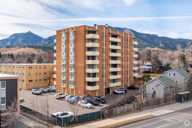 Building Photo - San Marco North Condominium