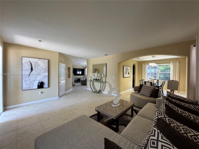 Building Photo - 24921 SW 118 Ct