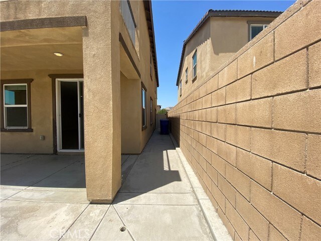 Building Photo - 4733 Rogers Way