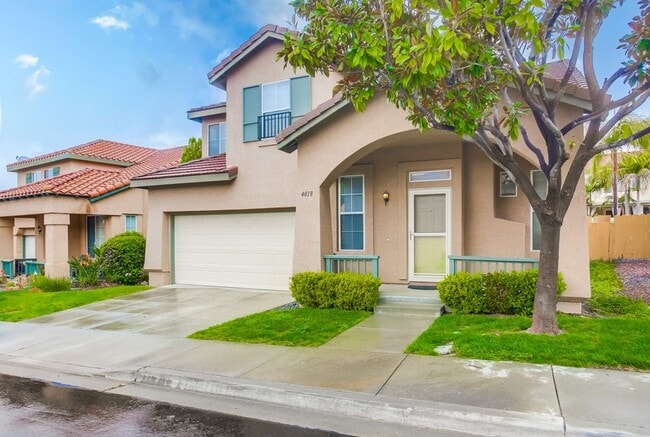 Primary Photo - Desirable 3 Bedroom 2 Bath in Ivey Ridge C...