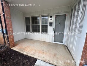 Building Photo - 202 Cleveland Ave
