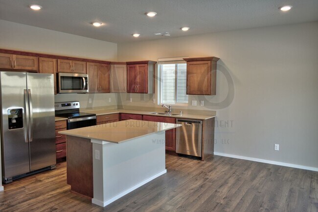 Building Photo - **MOVE IN SPECIAL** Beautiful Indian Trail Home