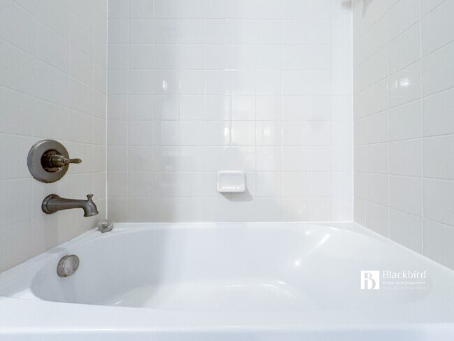 Building Photo - 13719 Port Commerce Ct