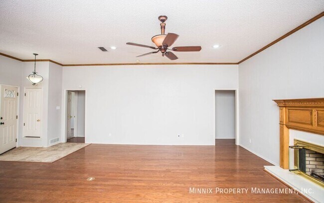 Building Photo - 6024 74th St