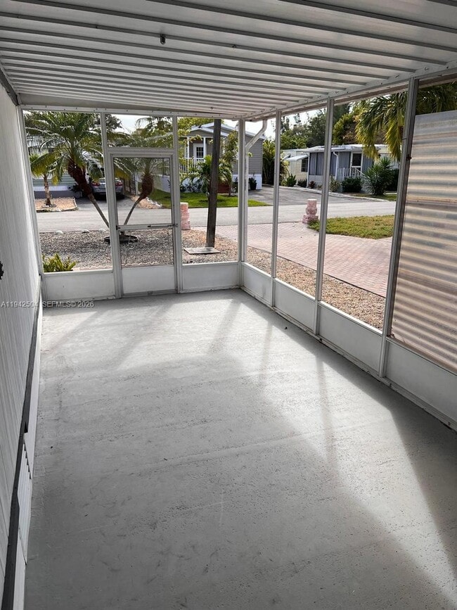 Building Photo - 2901 SW 58th St