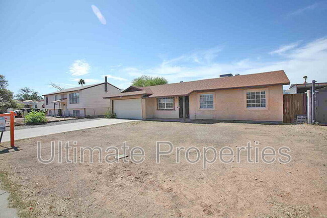 Building Photo - 1614 W Sequoia Dr