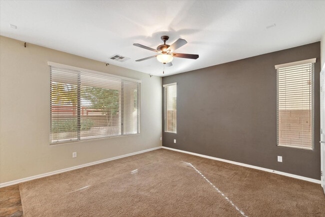 Building Photo - 18815 E Swan Dr