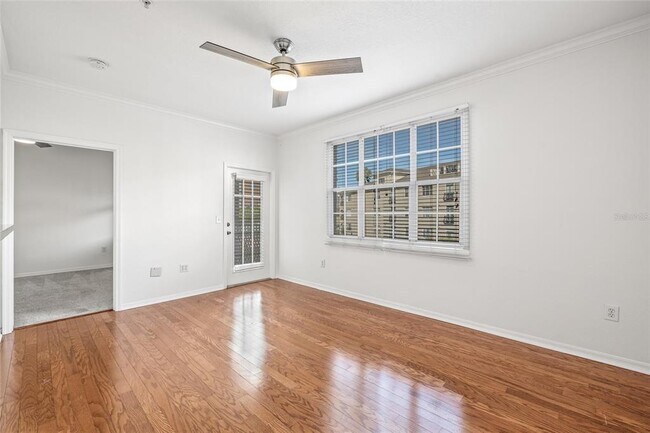 Building Photo - 501 Knights Run Ave