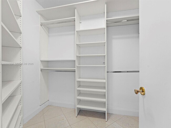 Building Photo - 4779 Collins Ave